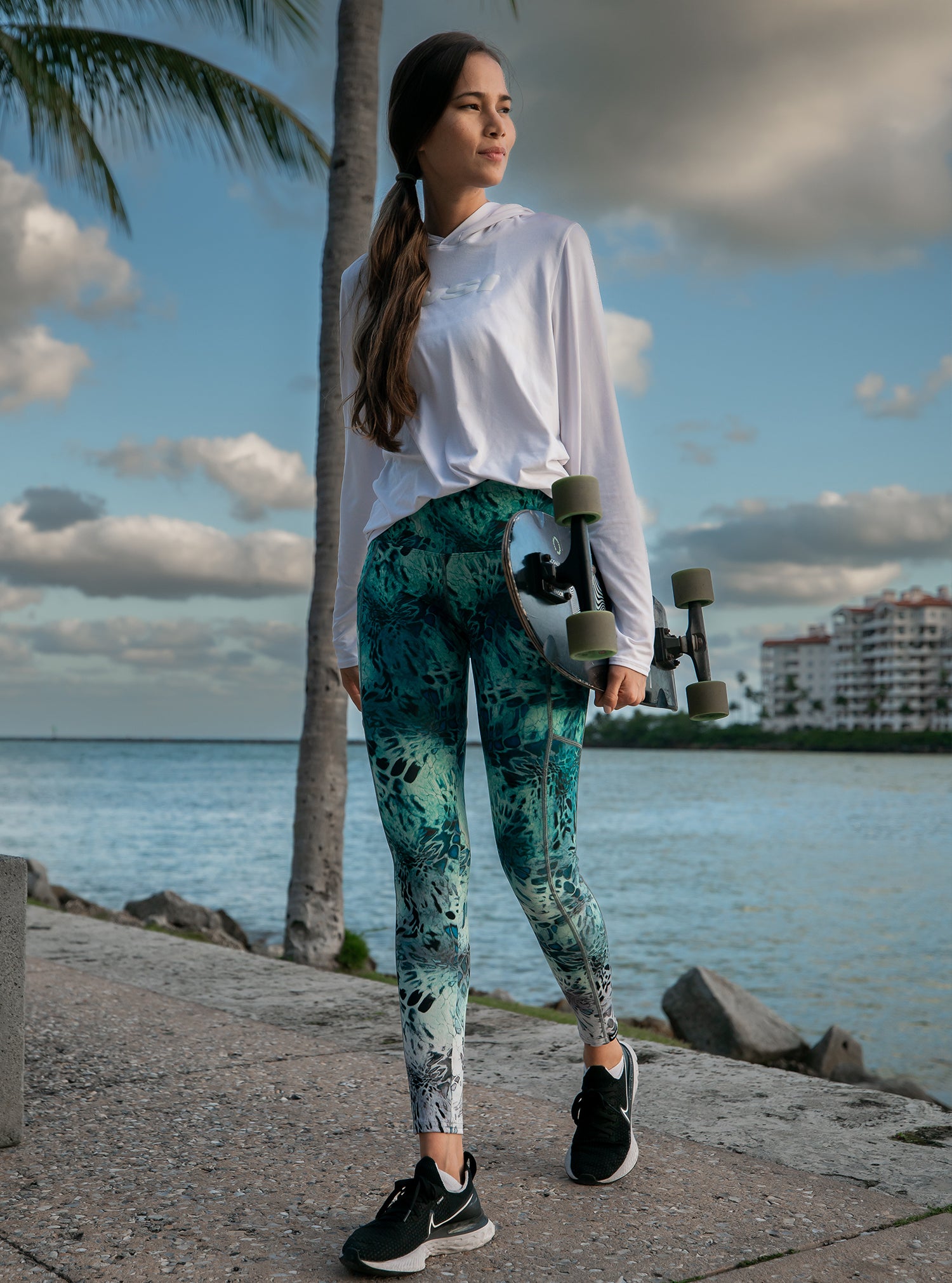 Wide Waistband Typhoon Pocketed Legging