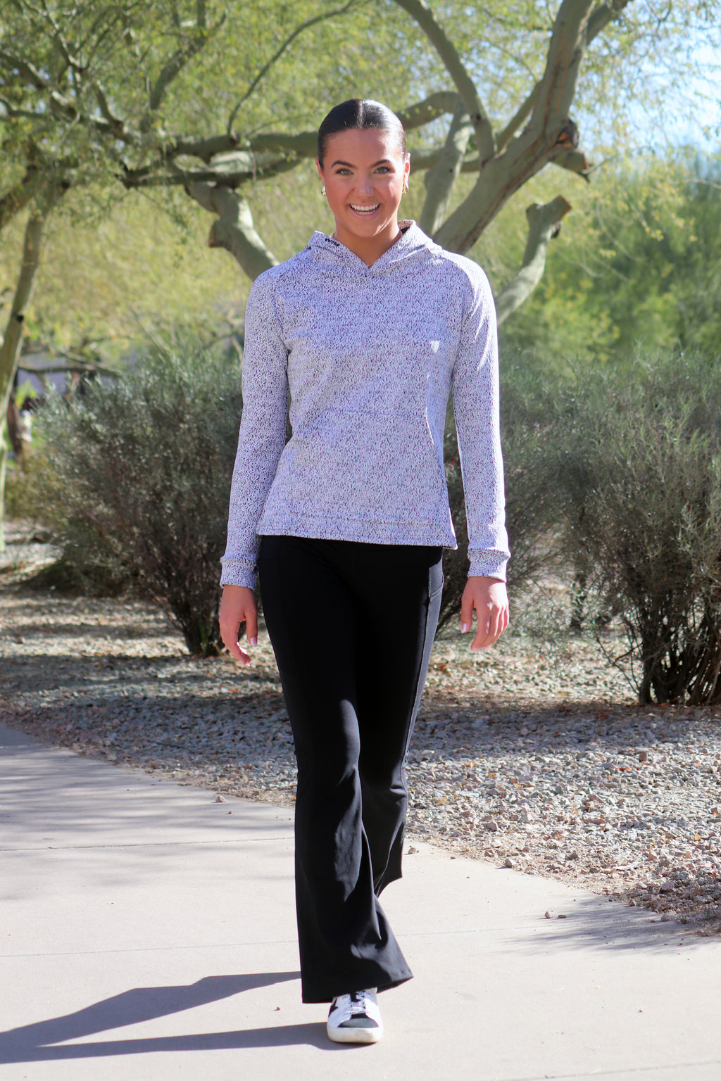 Elevate Flare Legging